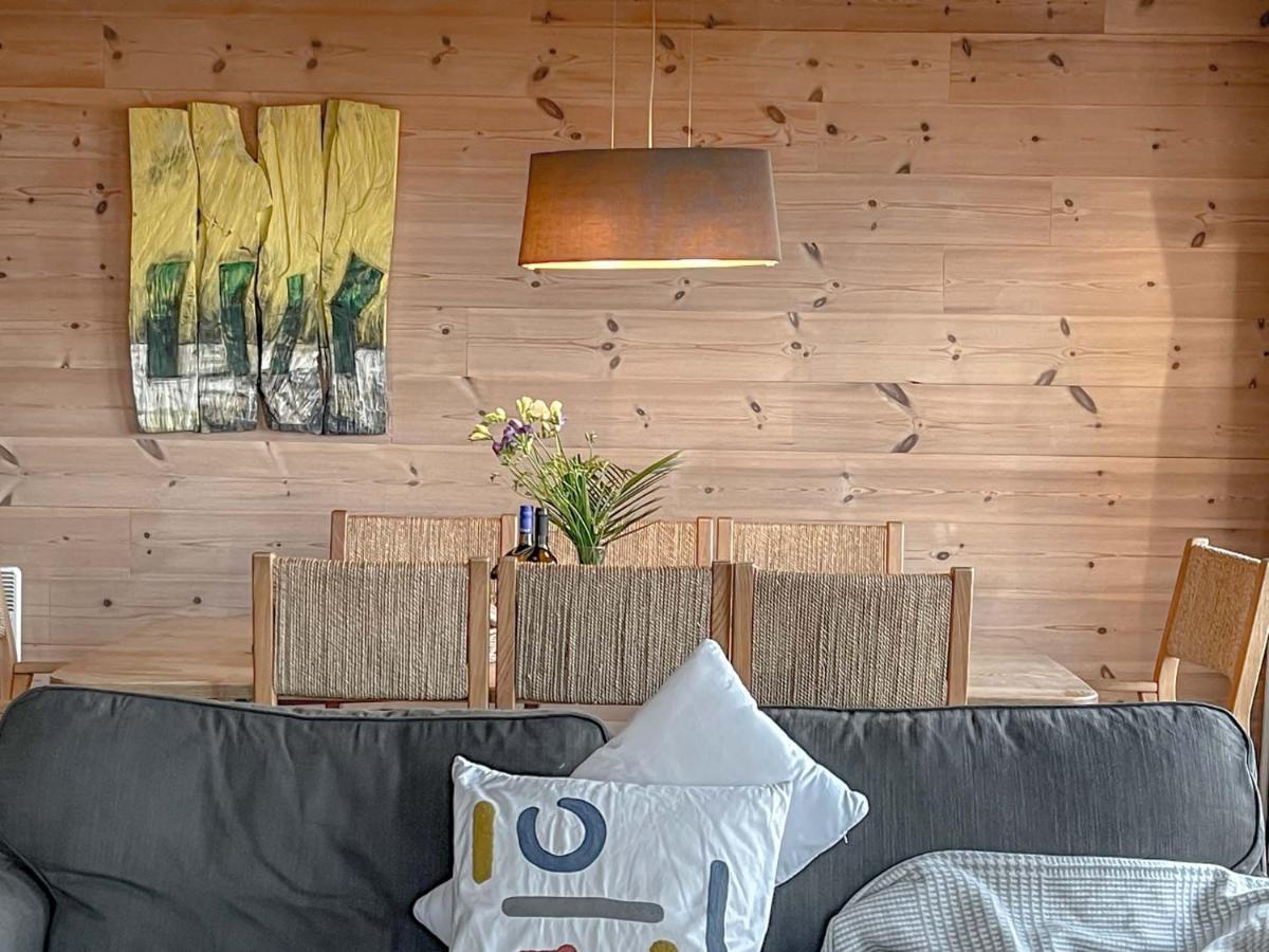 Traumhaff Kuestenchalets - Einzigartige Chalets An Der Ostsee. Ganz Aus Laerchenholz Mit Kamin Und Sauna Vogelsang-Warsin Dış mekan fotoğraf