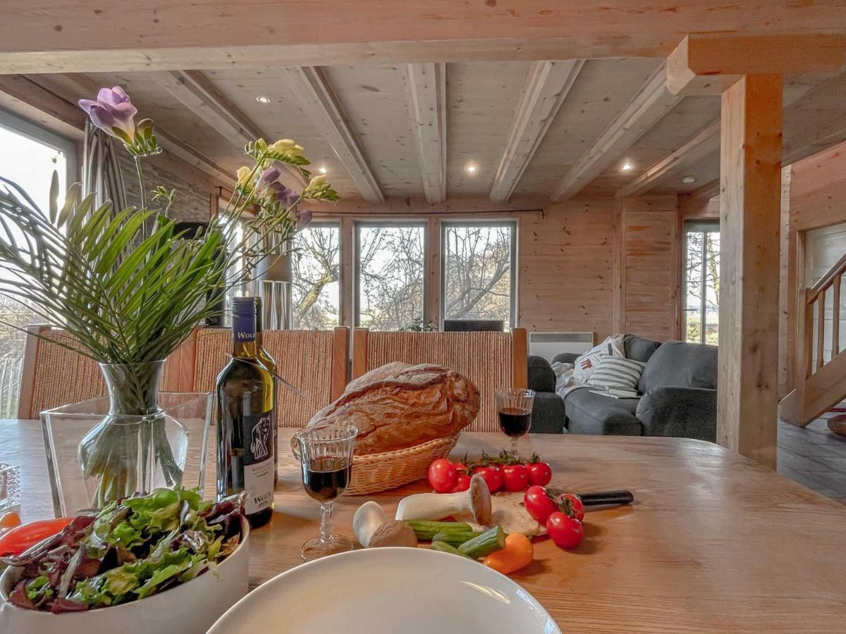 Traumhaff Kuestenchalets - Einzigartige Chalets An Der Ostsee. Ganz Aus Laerchenholz Mit Kamin Und Sauna Vogelsang-Warsin Dış mekan fotoğraf